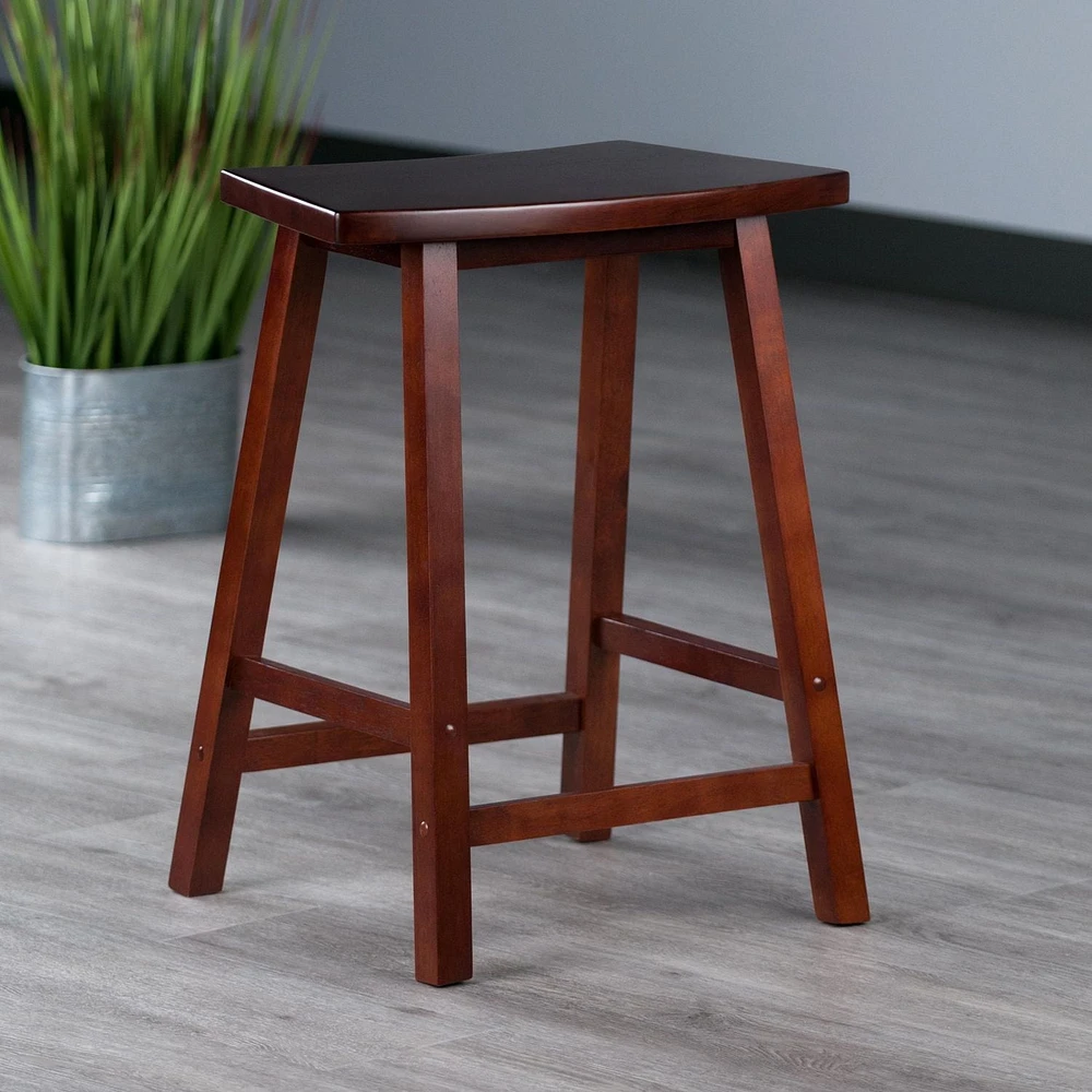 Tabouret de comptoir Katashi 24 po en forme d'éventail fini noyer