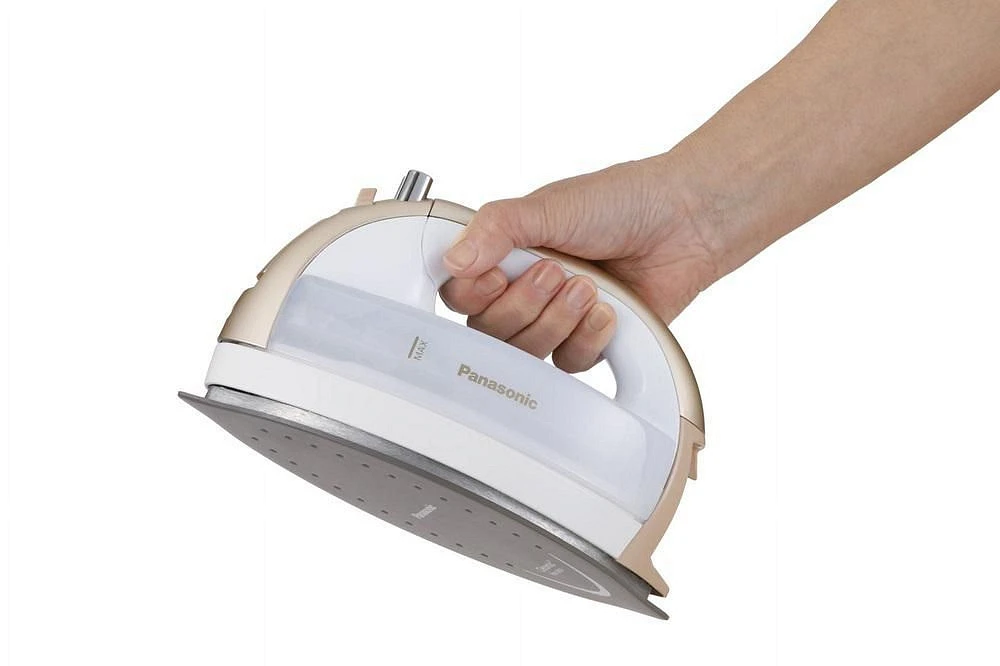 Panasonic Quilting Cordless Iron - Champagne, NIQL2000N