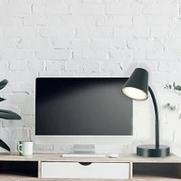 Lampe de bureau DEL gris foncé avec port USB, Mainstays