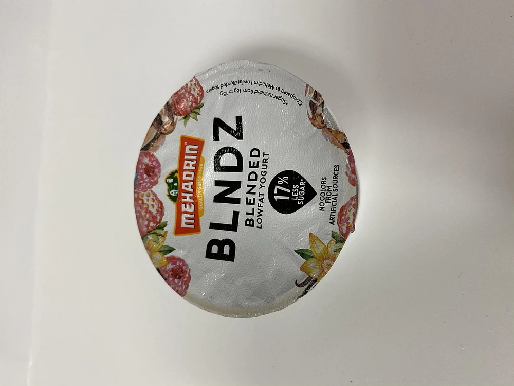 Yogourt moins de gras mélangé Mehadrin Yaourt moins de gras mélangé