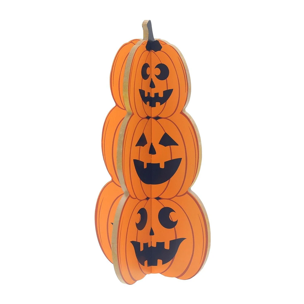 Manière de célébrer le décor Jack-O-Lantern empilé d'Halloween