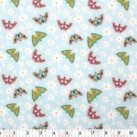 Fabric Creations Gone Camping Fat Quarter Pre-Cut Fabric Bundle - 18" x 21" / 45cm x 53cm, 5 pcs x 18" x 21" / 45cm x 53cm