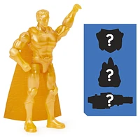 DC Comics, Figurine articulée SUPERMAN de 10 cm avec 3 accessoires mystère