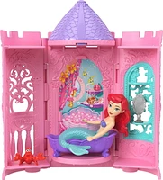 Princesses Disney Tourelle Surprise Petite poupée, 5 surprises