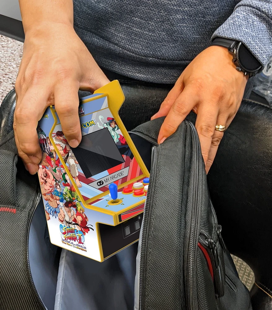 MICRO PLAYER™ 6.75" PRO - Super Street Fighter II: The New Challengers
