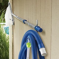 Support pour accessoires de piscine à triple crochet Mainstays - 2 par paquet Pour organiser les articles de piscine