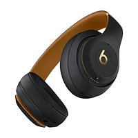 Beats Studio3 Wireless Over Ear Headphones, Hear the Music. Not the Noise.