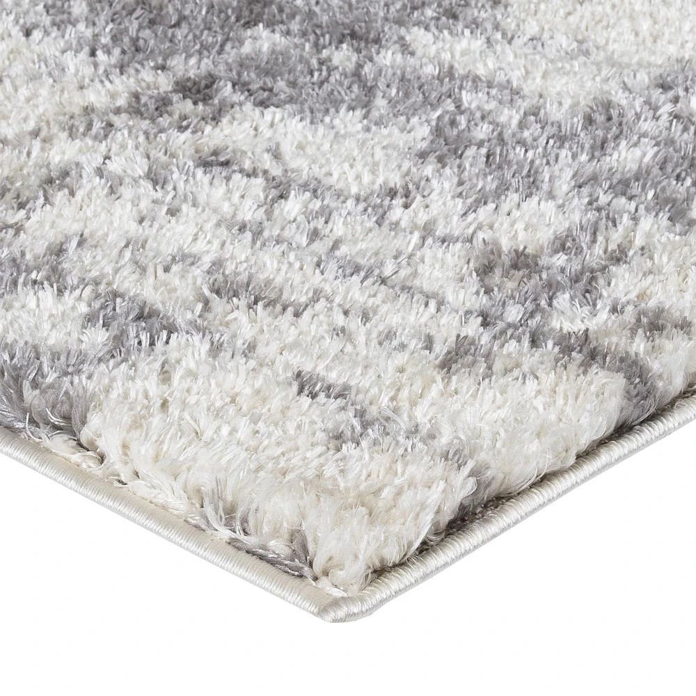 hometrends Accent Rug, 31.5" x 45", durable