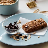 CLIF BAR, Mini Chocolate Chip Energy Bar, 70% Organic Ingredients, No Artificial Flavours, 28 g (Pack of 10)