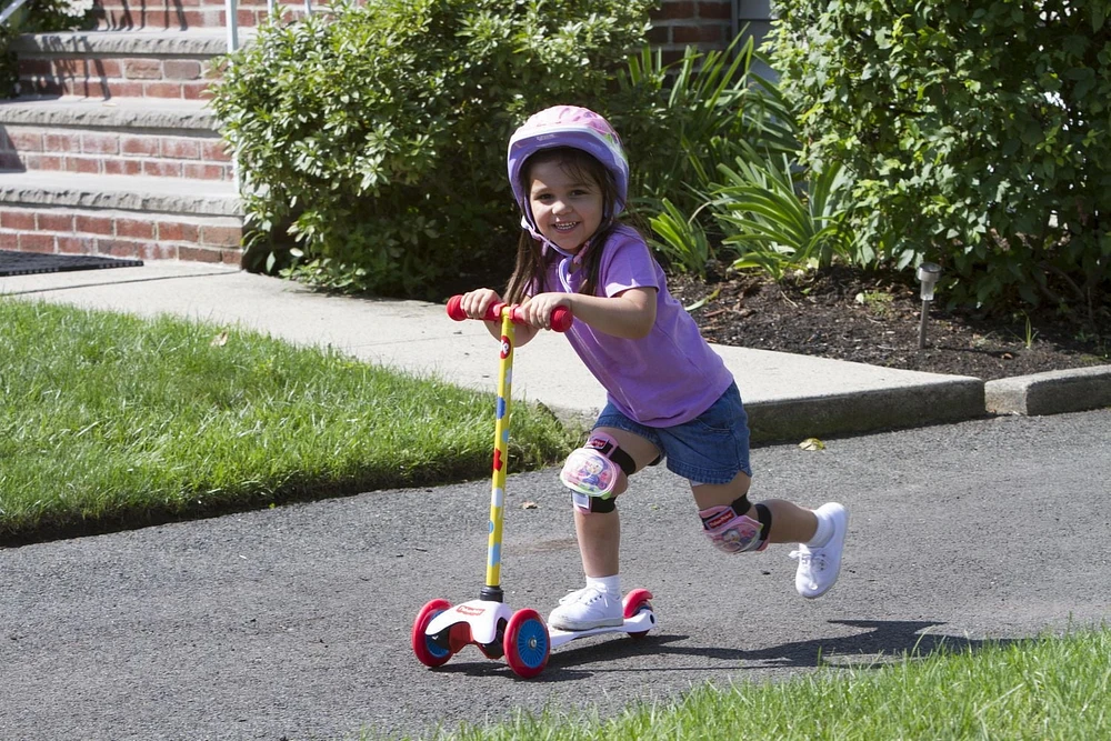 Trottinette d'inclinaison Fisher Price