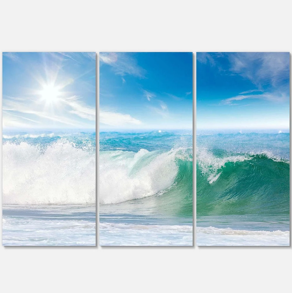 Designart White and Blue Waves under Sun Canvas Wall Art