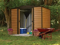 Abri de rangement d'acier Woodridge par Arrow en café/grain de bois
