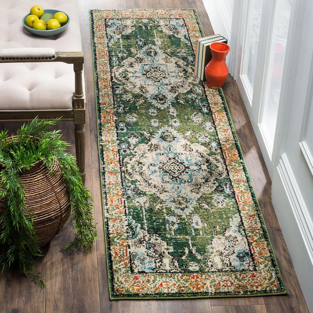 Safavieh Monaco Toria Traditional Area Rug