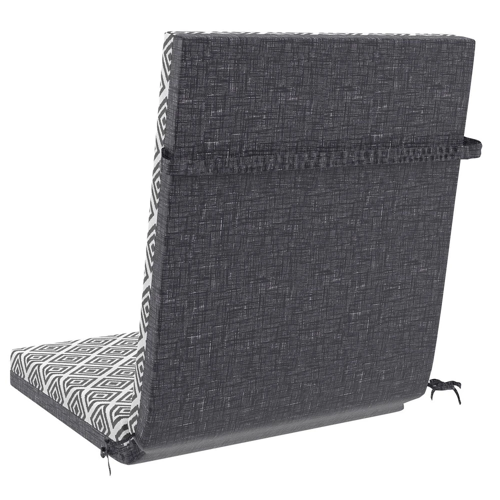 Coussin de siège pour patio à dossier haut Géo noir Mainstays 111,8 cm x 48,3 cm x 6,4 cm Réversible