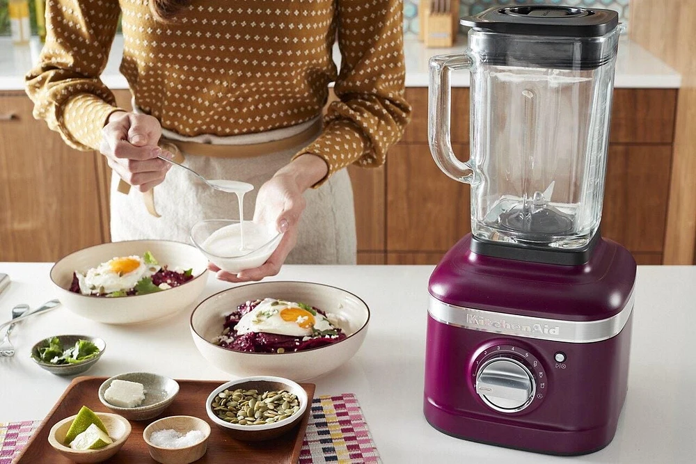 KitchenAid® 2022 Colour of the Year Beetroot K400 Blender