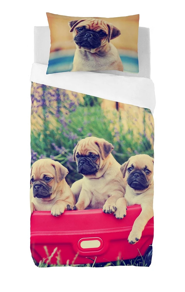 Ensemble housse de couette Pugs in Wagon de Gouchee Design pour lit simple