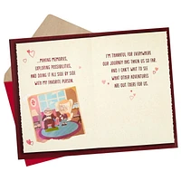 Carte Hallmark pour un époux, une épouse, un copain, une copine – Saint-Valentin ou anniversaire (Là-haut de Pixar, « Life with You Is An Adventure »)