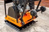 DK2 POWER 17-Inch x 21-Inch 7 HP 208 cc Plate Compactor