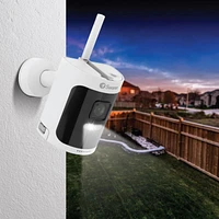 Système de sécurité NVR sans fil AllSecure600 à 8 canaux HD 2K de Swann avec 3 caméras sans fil (NVW-600CMB) - Blanc