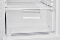 Marathon Deluxe 8 pi.cu. Congélateur vertical acier incoxydable
