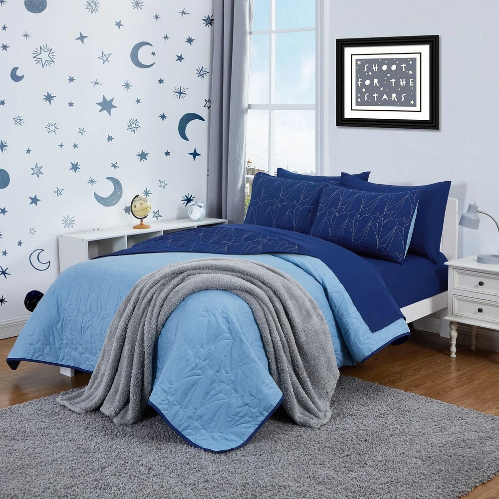 Couette réversible Mainstays Kids  dans un sac