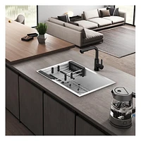The akuaplus® ANNA pull down Kitchen Faucet