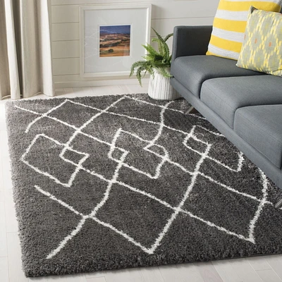 SAFAVIEH Flokati Gisselle Abstract Area Rug