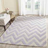 Safavieh Cambridge Kaitlyn Zig Zag Stripes Area Rug