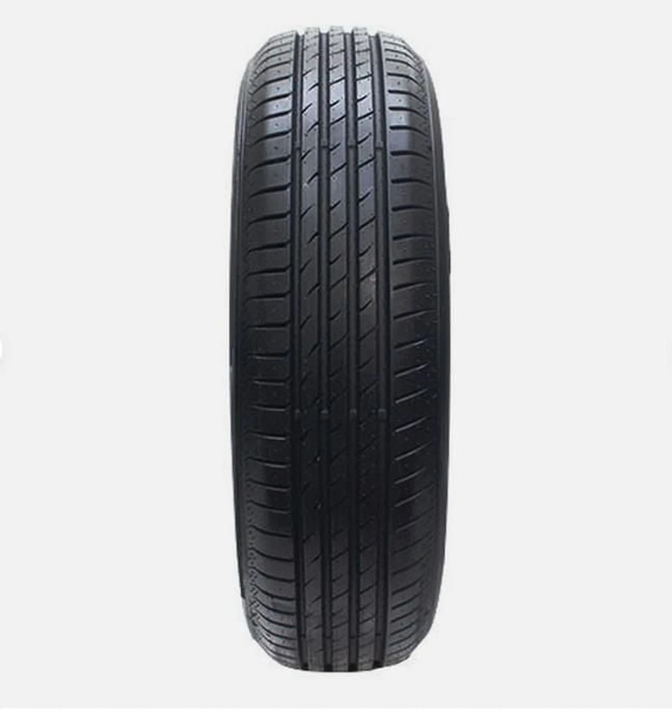 MAXTREK MAXIMUS M2 245/45R19 102W Tire