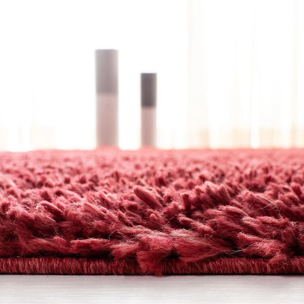 Safavieh August Sophia Solid Plush Shag Area Rug