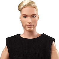 Poupée Barbie Looks arbore un visage unique- Ken blond