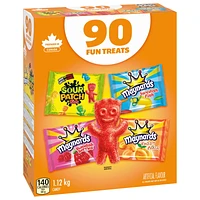 Maynards, Assorted Gummy Candy (Pack of 90), Sour Patch Kids, Fuzzy Peach, Swedish Berries, Swedish Fish, Bulk Candy, Individually Wrapped, Sour Candy