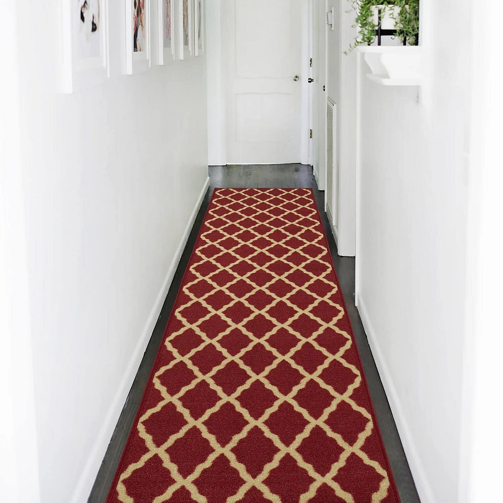Tapis contemporain à motif de treillis marocain de la collection Ottohome