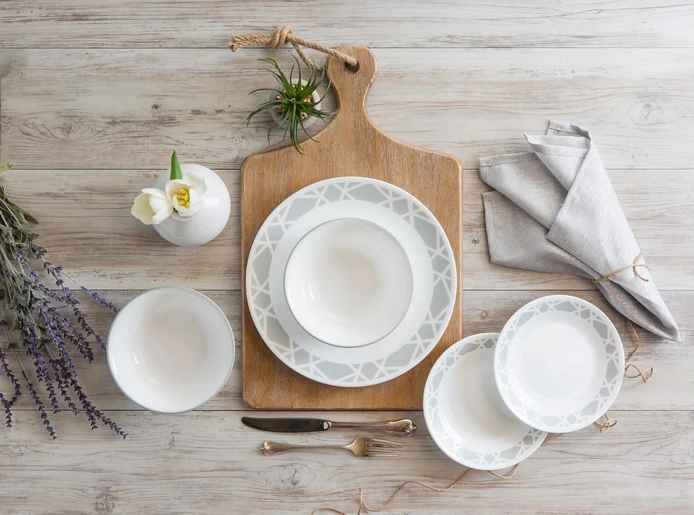 Ensemble de service de table de 16 pièces de CorelleMD Assiettes, bols et tasses