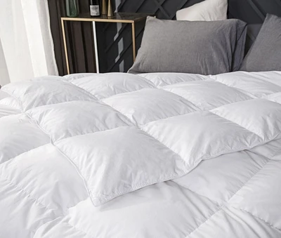 Couette Royal Elite en plumes d'oie toutes saisons