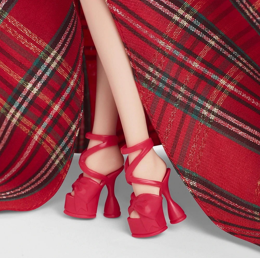 Barbie-Barbie Joyeux Noël 2024-Poupée blonde avec jupe à carreaux Âges 6Y+