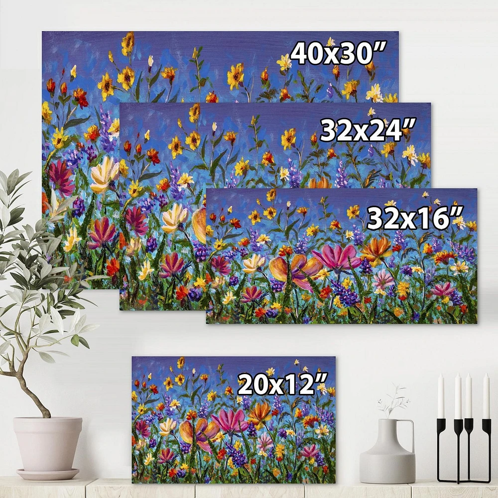 Designart Marguerites et fleurs sauvages dans le champ de jardin d'été I Art mural sur toile