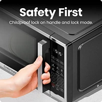 Four à micro-ondes de comptoir Chefman 20L (0.7 Cu ft), 700 Watts - Acier inoxydable, Nouveau