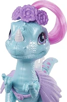 Poupée Bébé Licorne Cave Club d’environ 8 cm avec cheveux frisés bleus, tenue, accessoires et figurine dinosaure, cadeau à partir de 4 ans