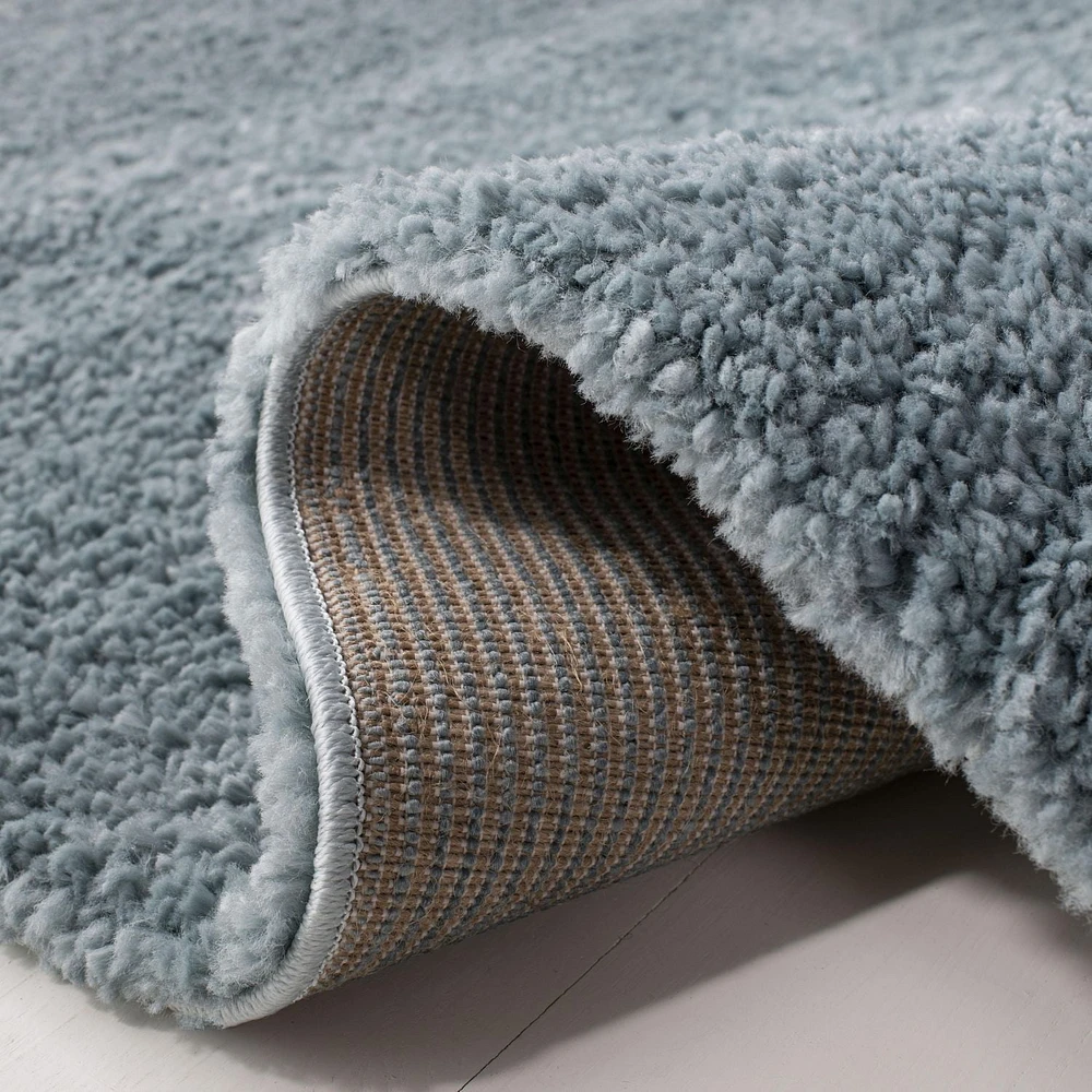 SAFAVIEH August Carlene Solid Plush Shag Area Rug