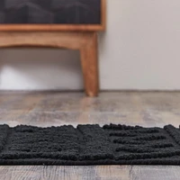 HT AZTEC RUG