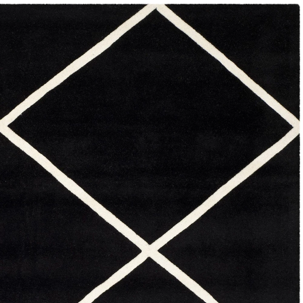 Safavieh Chatham Isaac Geometric Diamonds Area Rug