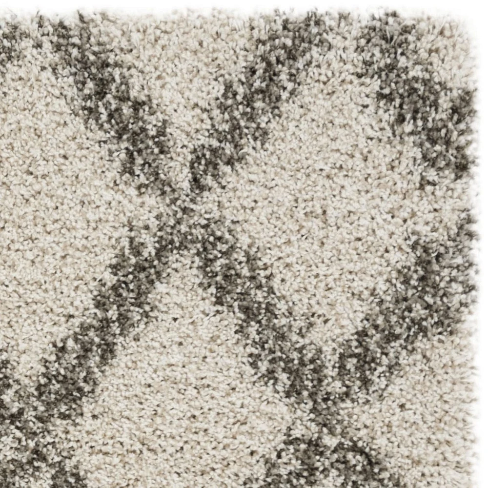 Safavieh Hudson Franklin Geometric Diamonds Shag Area Rug