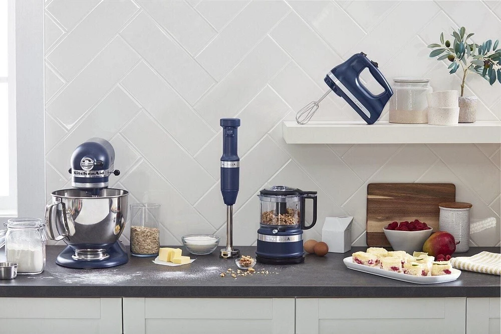KitchenAid® Mélangeur à main câblé à vitesses variables NB-12M