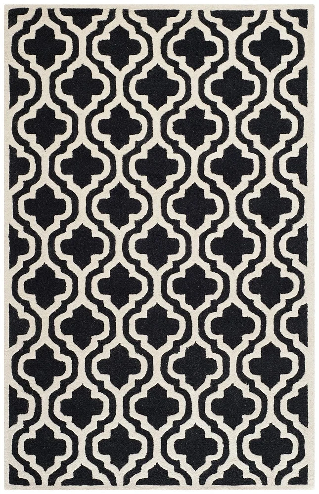 Safavieh Cambridge Kirsten Geometric Area Rug