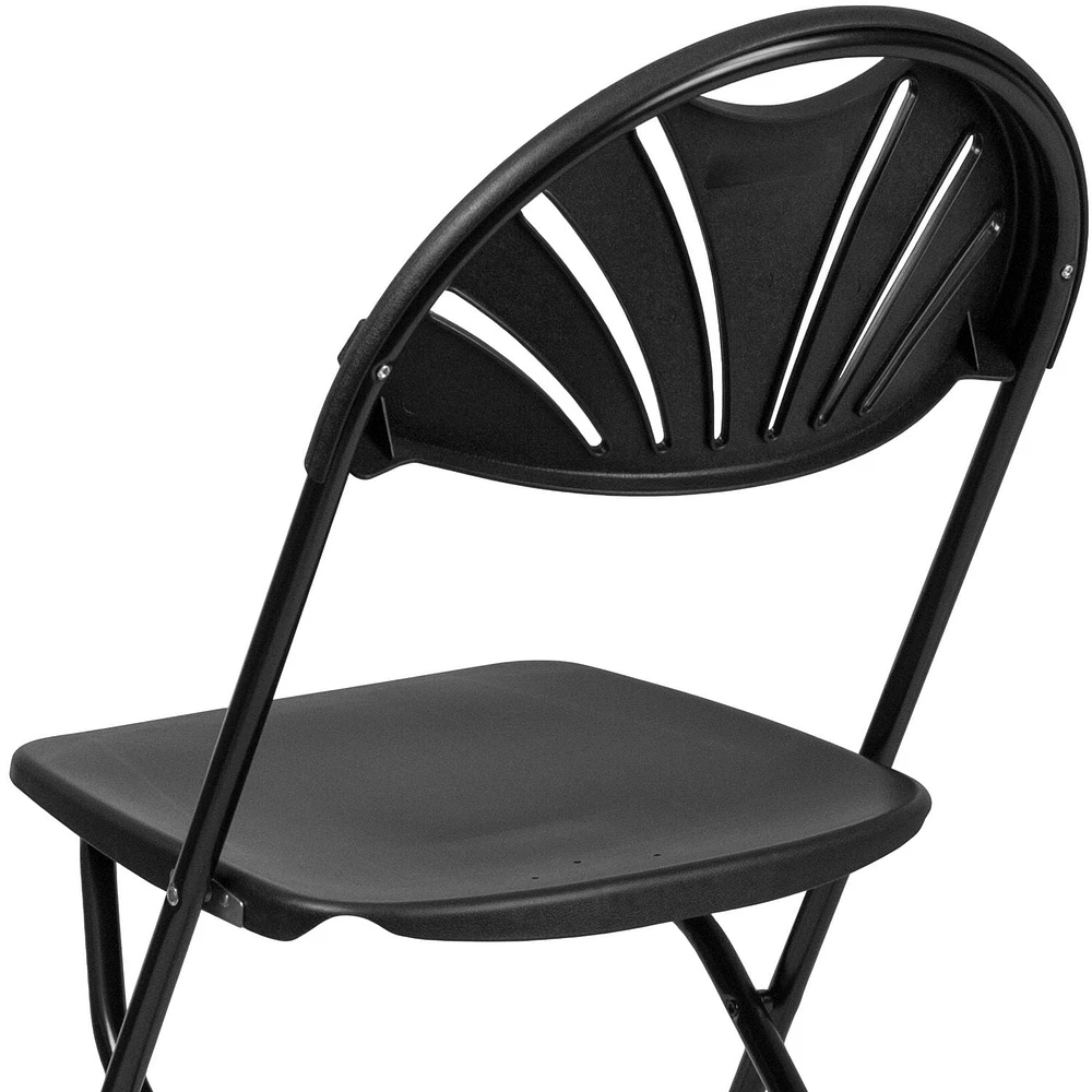 Chaise pliante en plastique noir de la série HERCULES à dossier Fan avec capacité de poids de 650 lb