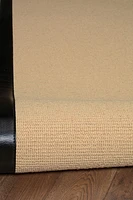 Tapis d'appoint Athena sisal et PU noir 1 pi 10 po x 2 pi 10 po
