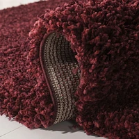 Safavieh California Solid Plush Shag Area Rug