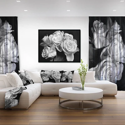 Designart Bouquet de roses noir et blanc ART MURAL À CADRE FLOTTÉ