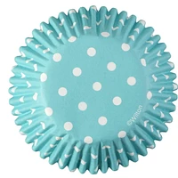 Doublures de cupcake bleu bébé à pois blancs Wilton